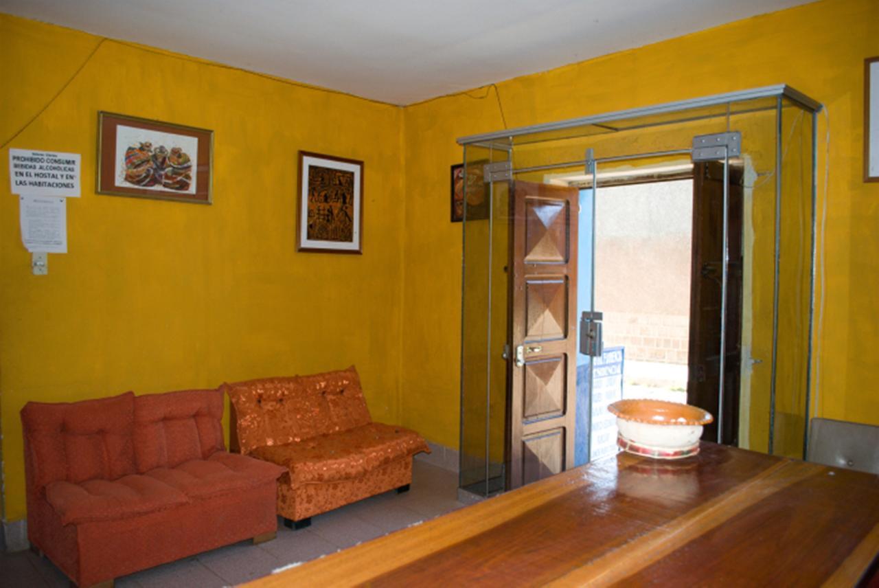 Hostal Florencia Copacabana  Buitenkant foto