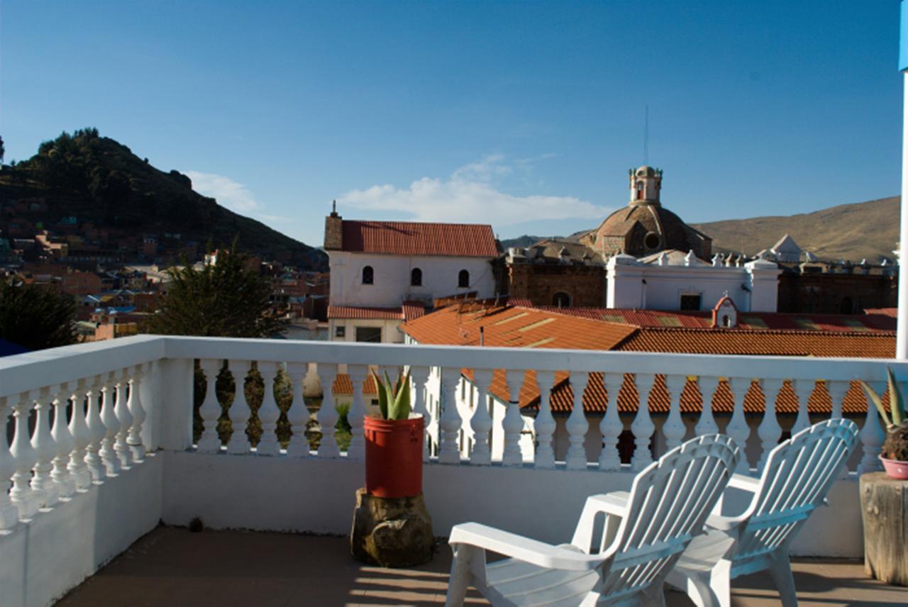 Hostal Florencia Copacabana  Buitenkant foto