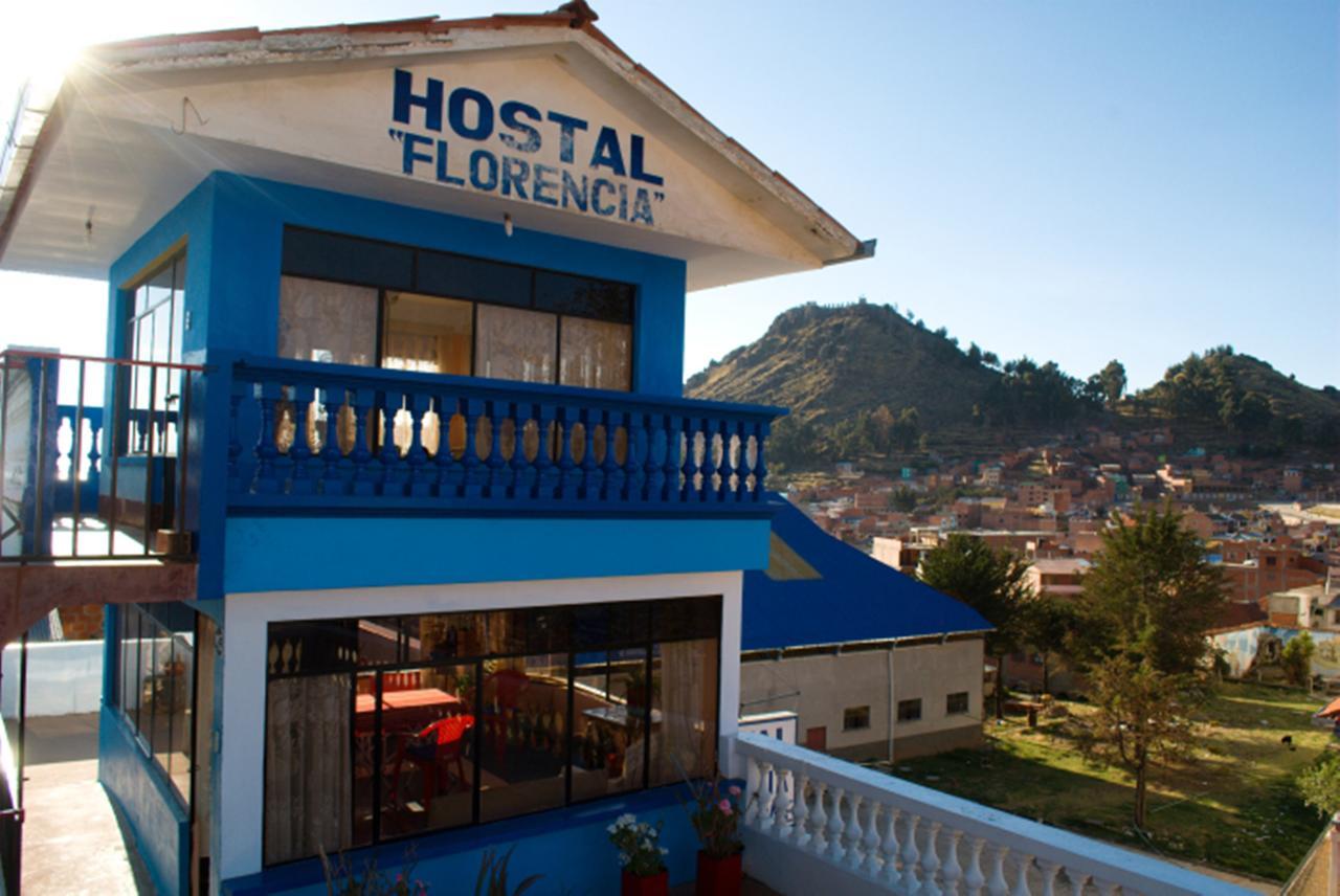 Hostal Florencia Copacabana  Buitenkant foto