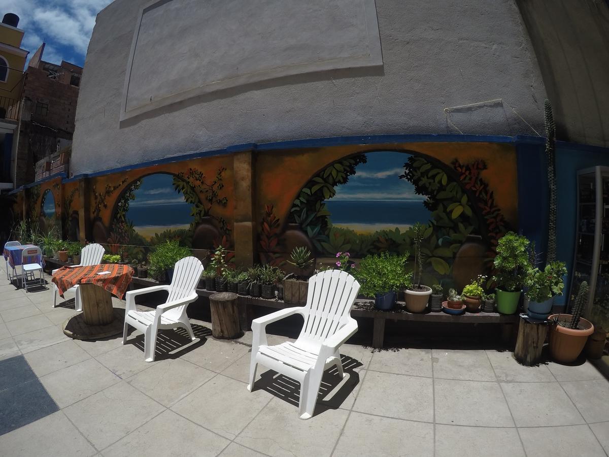Hostal Florencia Copacabana  Buitenkant foto