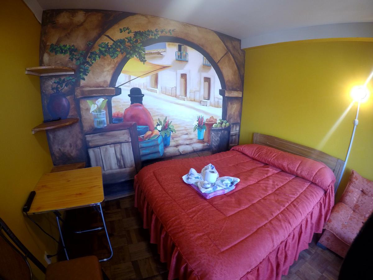 Hostal Florencia Copacabana  Buitenkant foto